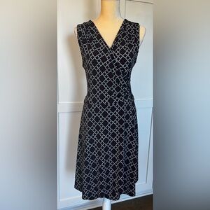 41 Hawthorn Women’s Crossover Dress